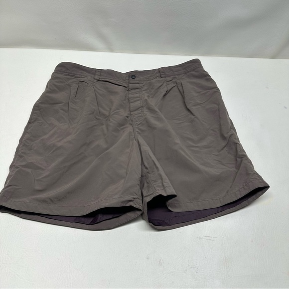 Patagonia size 38 chino Men's Brown Shorts - Picture 1 of 10